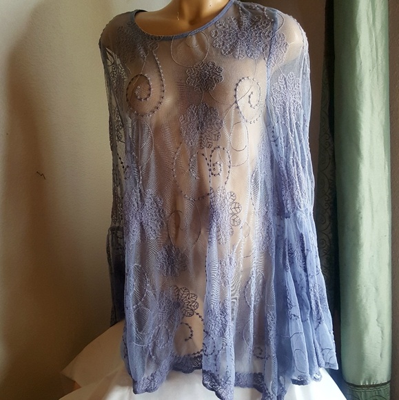 Love Stitch Tops - 🍬Love Stitch purple sheer lace Tunic Top Size L